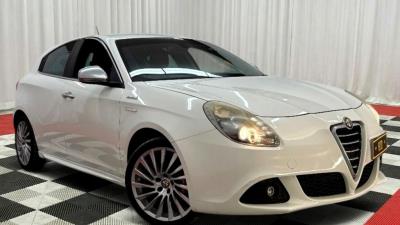 2013 Alfa Romeo Giulietta IN AUCTION AT LLOYDS Hatch Series 0 Distinctive Series 0 for sale in Carrara